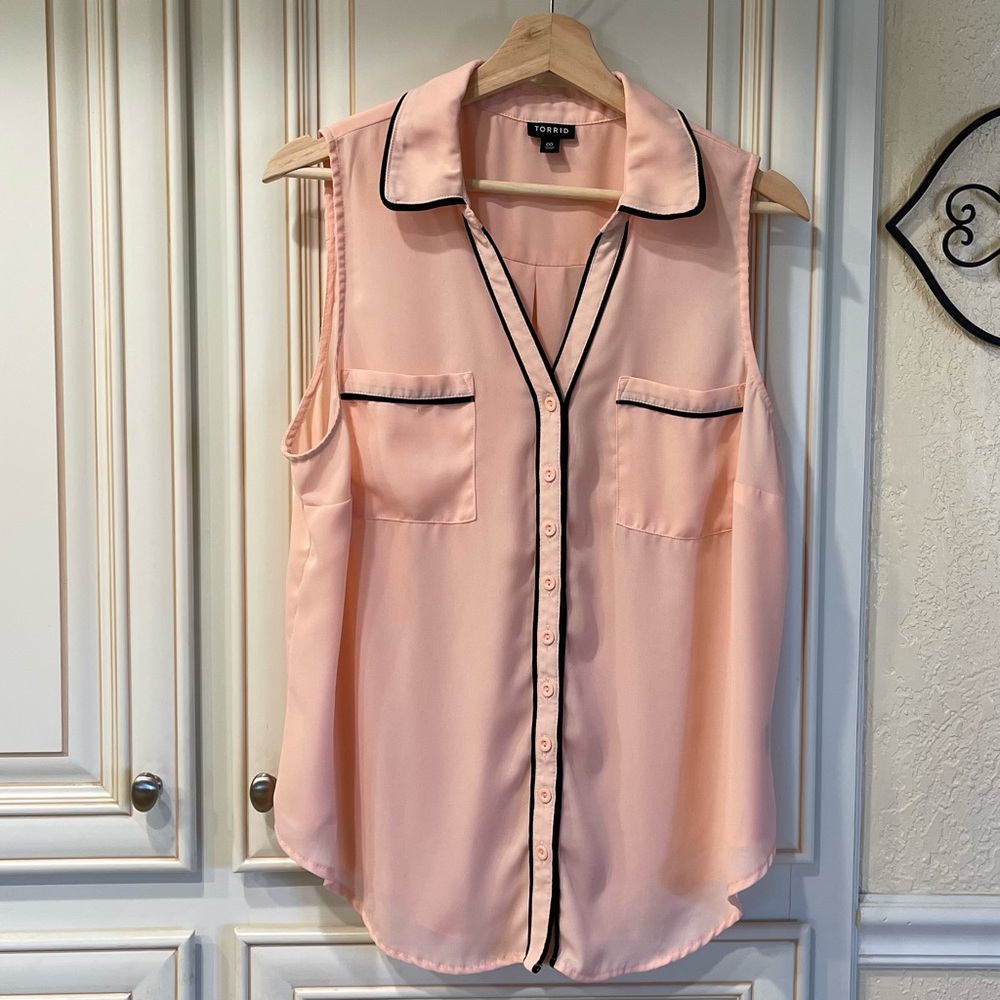 Torrid • Semi-sheer Tank • Like New, EUC